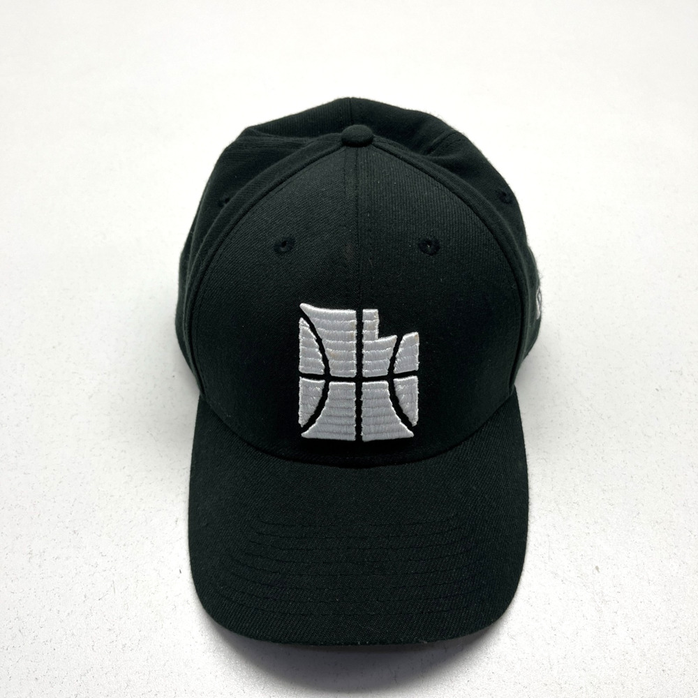 New Era UTAH JAZZ 59FIFTY FITTED BLACK /WHITE size Medium